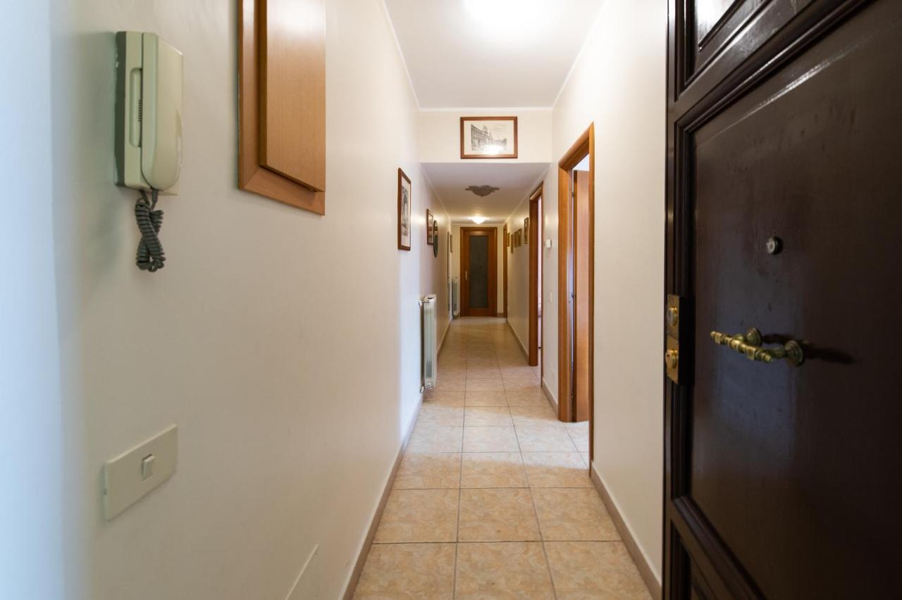 Fornaci Deluxe San Pietro Apartment Рим Екстериор снимка